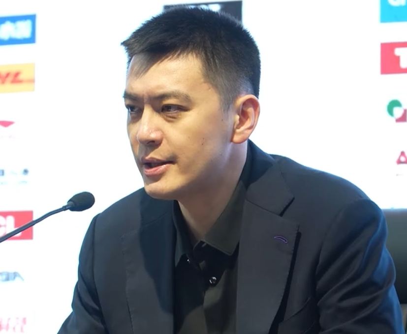 足球-输山东发布会！杨鸣与莫兰德直指关键球问题，但满意球队发挥！